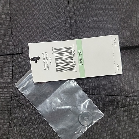 NWT Calvin Klein Men's Straight Fit Black Dress Pants, Size 34W x 32L - Picture 3 of 5